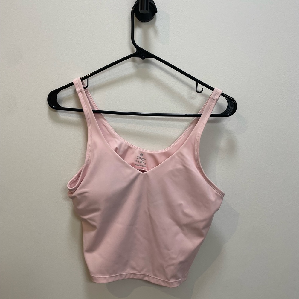 Amazon athletic top pink